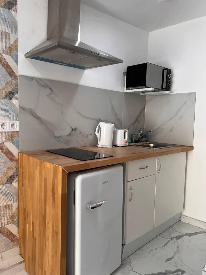 Urban Estudio Elegante Con Terraza อาลิกันเต ภายนอก รูปภาพ