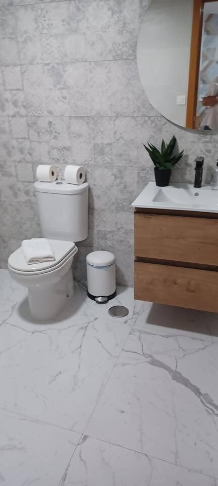 Urban Estudio Elegante Con Terraza อาลิกันเต ภายนอก รูปภาพ
