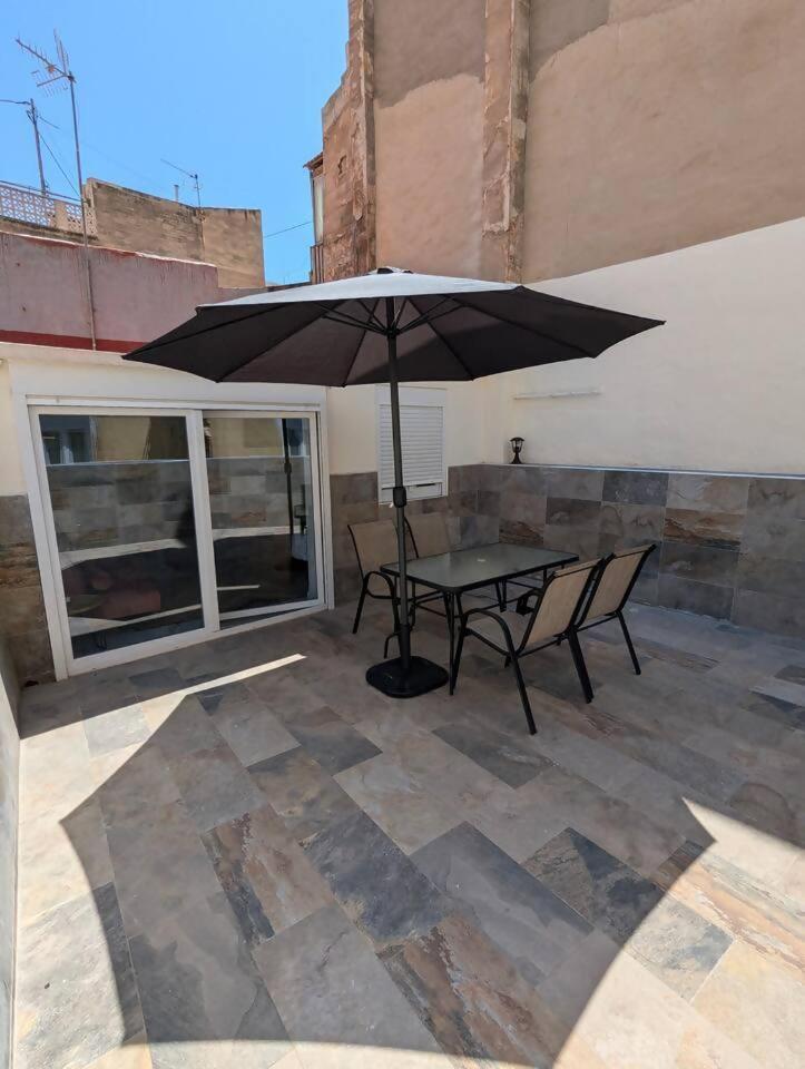 Urban Estudio Elegante Con Terraza อาลิกันเต ภายนอก รูปภาพ